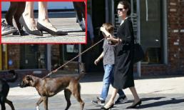 Angelina Jolie lộ tay chân gân guốc đáng sợ khi xuất hiện cùng con trai út 