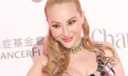 'Thảm họa thẩm mỹ' Hồng Kông tự tin khoe dáng tại sự kiện