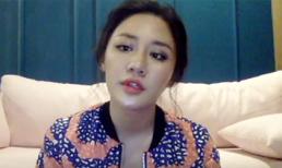 Văn Mai Hương livestream bức xúc trước việc bị fan Chi Pu chửi bới, dọa giết