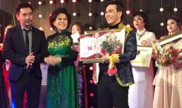 Ca sĩ Hồ Quang Lộc bất ngờ giành giải quán quân cuộc thi Tiếng hát Việt toàn cầu tại Đan Mạch