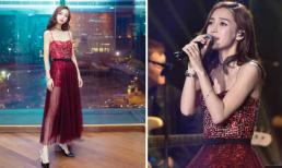 Angela Baby quyến rũ với đầm đỏ hút ánh nhìn, trổ tài ca hát trong đêm hội mừng năm mới