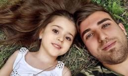 Bố mẹ 'Bé gái xinh đẹp nhất thế giới' mẹ phải nghỉ việc, theo sát con vì sợ bị quấy rối