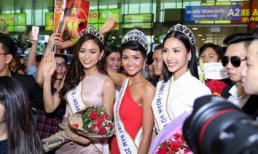 Top 3 Hoa hậu Hoàn vũ Việt Nam rạng rỡ gây 'náo loạn' sân bay Tân Sơn Nhất