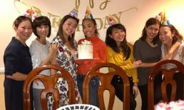 Ca sĩ Đoan Trang đón sinh nhật giản dị bên mẹ và bạn bè