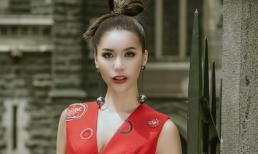 Siêu mẫu Minh Tú diện váy xuyên thấu trên đường phố Australia