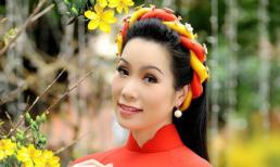 'Gái hai con' Trịnh Kim Chi khoe vóc dáng thon thả trong bộ ảnh đầu năm mới