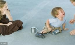 2, 3 tuổi trẻ sẽ trải qua giai đoạn khủng hoảng, đây là 4 điều bố mẹ có thể làm để giúp bé