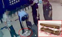 Được trả 7 tỷ tình phí sau khi chia tay, cô gái chê ít 'vứt' luôn vali tiền ở quán