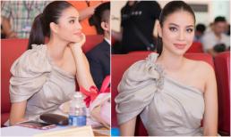 Hoa hậu Phạm Hương khoe vai trần nuột nà, đẹp kiêu sa tại sự kiện