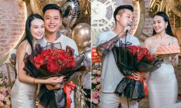 Ca sĩ Tuấn Hưng tổ chức sinh nhật lãng mạn, tặng món quà đặc biệt cho bà xã