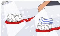 Làm ướt bàn chải trước khi đánh răng - thói quen sai lầm 99,99% mọi người mắc phải