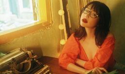 Sau thời gian im ắng, Elly Trần vừa tung bộ ảnh mới với vẻ ngoài trẻ trung, nhan sắc cuốn hút