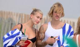Sau sự cố hỏng siêu xe, Justin Bieber lại đắm đuối bên chân dài Hailey Baldwin trên bờ biển