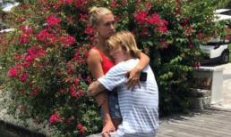 Không thể hiểu nổi kiểu ôm bạn gái “kỳ quặc” của Justin Bieber 