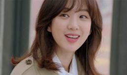 Dấu tích trên xe hơi của anh chàng đẹp trai, nhà giàu siêu đeo bám và câu nói của cô gái trẻ khiến gã 'chạy mất dép'