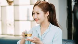 Mọi cô gái nên học 'Thư ký Kim' Park Min Young 3 tố chất tuyệt vời này