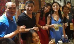 Minh Tiệp và dàn diễn viên 'Quỳnh búp bê' gây chú ý với ảnh đời thường cực bình dân