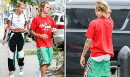Đính hôn rồi mà Justin Bieber vẫn không bỏ được đam mê mặc quần tụt ra đường 