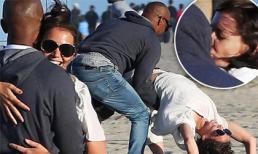 Không còn bị Tom Cruise 'cấm' yêu, Katie Holmes thoải mái ôm hôn và âu yếm Jamie Foxx