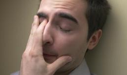 Dự định về nước định sẽ li dị vợ để cưới người tình, nhưng bộ dạng của vợ khiến tâm trí tôi bấn loạn