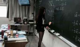 Cô giáo dạy toán mặc váy siêu ngắn, đi tất chân mỏng gây sốt cộng động mạng