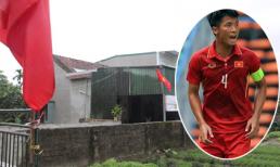 Trung vệ Bùi Tiến Dũng tặng mẹ 1 tỷ đồng trả nợ xây nhà