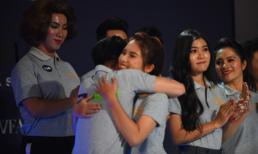 Tối nay công bố Top 10 Gương mặt truyền hình: Chọn tính giải trí hay quay về chính thống?