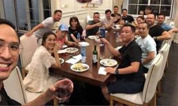 Ảnh hiếm hoi vợ chồng Tăng Thanh Hà cùng bạn bè đón Lễ Tạ ơn thân mật trong căn biệt thự triệu đô