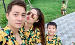 Gia đình Đăng Khôi diện đồng phục cực đáng yêu khi đi du lịch Hội An