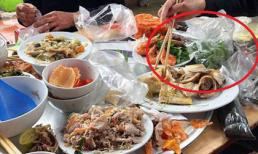 Cô dâu choáng váng vì nhà trai đến ăn cỗ mang theo túi lấy phần, khi về còn ‘tiện tay’ ôm cả thùng bia