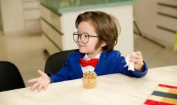 'Soái ca' nhà Elly Trần hóa thân thành thám tử lừng danh Conan vẫn đáng yêu như thiên thần