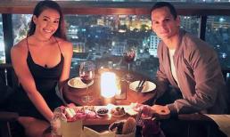 Mỹ nam ĐT Thái Lan và cuộc tình đẹp như cổ tích với cô vợ vừa xinh đẹp lại tài giỏi