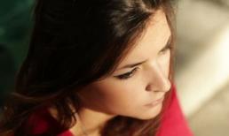 Chỉ một hành động này của anh mà sau 6 năm âm thầm làm trâu ngựa, tôi đã biết mình lấy nhầm chồng