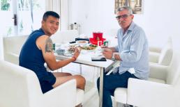 Công Vinh mời HLV cùng vô địch AFF Cup 10 năm trước đến nhà ăn cơm