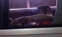 Khoảnh khắc Đình Trọng gục đầu, ngả vào lòng Tiến Dũng khiến bao fan girl đau lòng