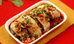 Cách làm món gà rưới nước sốt cay vừa dễ vừa ngon, người lười nhất cũng có thể làm 