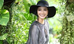 Ở tuổi 42, cựu siêu mẫu Vũ Cẩm Nhung vẫn trẻ trung không ngờ