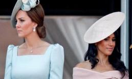 Kate Middleton chờ ngày lên ngôi Hoàng hậu để Meghan Markle phải nhún đầu gối cúi chào