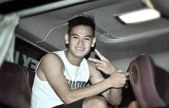 Hậu vệ trẻ đẹp như tài tử Hàn Quốc được gọi lên tuyển thay Trọng 'sơ vin'