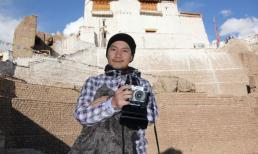 Đừng nhìn bề ngoài xuề xoà của Đinh Tiến Đạt mà lầm! Là thiếu gia ngầm hẳn hoi