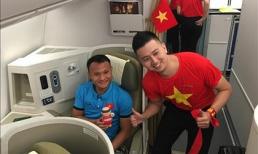 Được tặng búp bê giấy 'hói' giống thầy Park, Trọng Hoàng kể lại chuyện với tâm trạng buồn 'thối ruột'