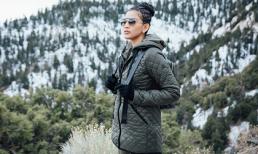 Trương Thị May hào hứng nghịch tuyết, khám phá xứ sở Cờ Hoa cùng mẹ