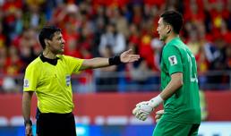 HLV Park Hang Seo dặn dò gì giúp Văn Lâm bắt penalty thành công?