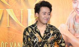 Như lời đồn Nhã Phương vắng mặt tại buổi ra mắt phim dù là nữ chính, Trấn Thành diện trang phục đơn giản sau set đồ 4 tỉ