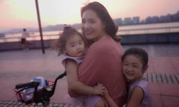 Hoa hậu Hương Giang mách hội mẹ bỉm sữa bí kíp tha con theo ăn chơi vẫn không lo phiền phức