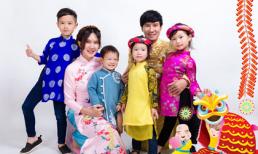 Gia đình Lý Hải xúng xính diện áo dài chụp ảnh Tết