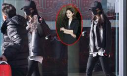 Không về Hong Kong cùng con gái, Dương Mịch khăn gói trở lại Bắc Kinh đón Tết với bố mẹ ruột 