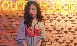 Elly Trần khoe dáng nuột, tóc xoăn tít cực sexy ngay mùng 1 Tết