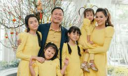 Vũ Thu Phương rạng rỡ bên con chung, con riêng của chồng vào dịp Tết