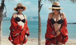 Bụng bầu lớn, Mi Vân vẫn tự tin diện bikini khi đi tắm biển